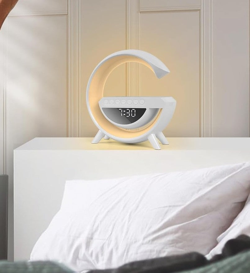Altavoz Bluetooth G 3 en 1 + Cargador inalámbrico + Lámpara Led